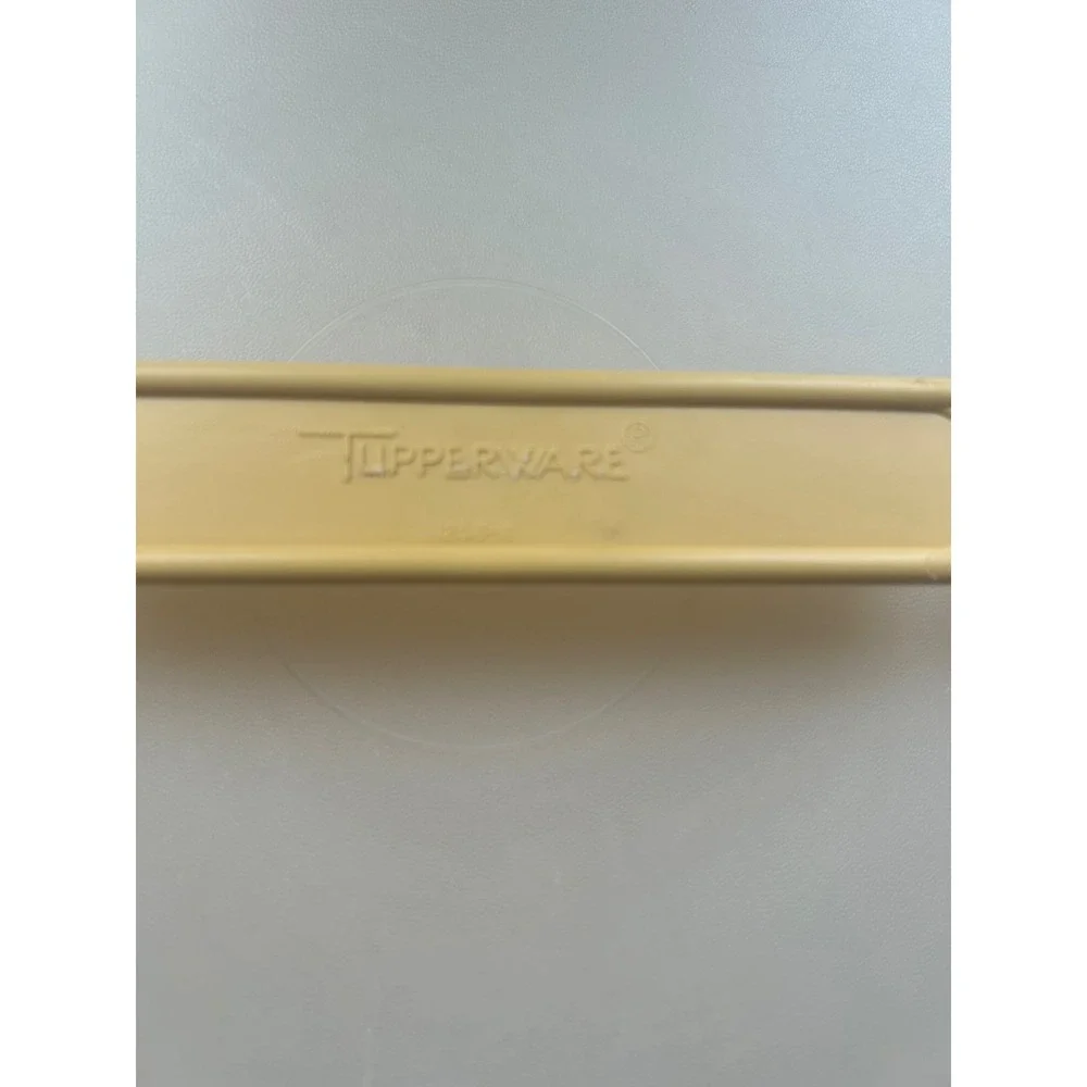 Vintage Tupperware Cake Taker Harvest Gold Round Carrier 1256 1257 1258 USA